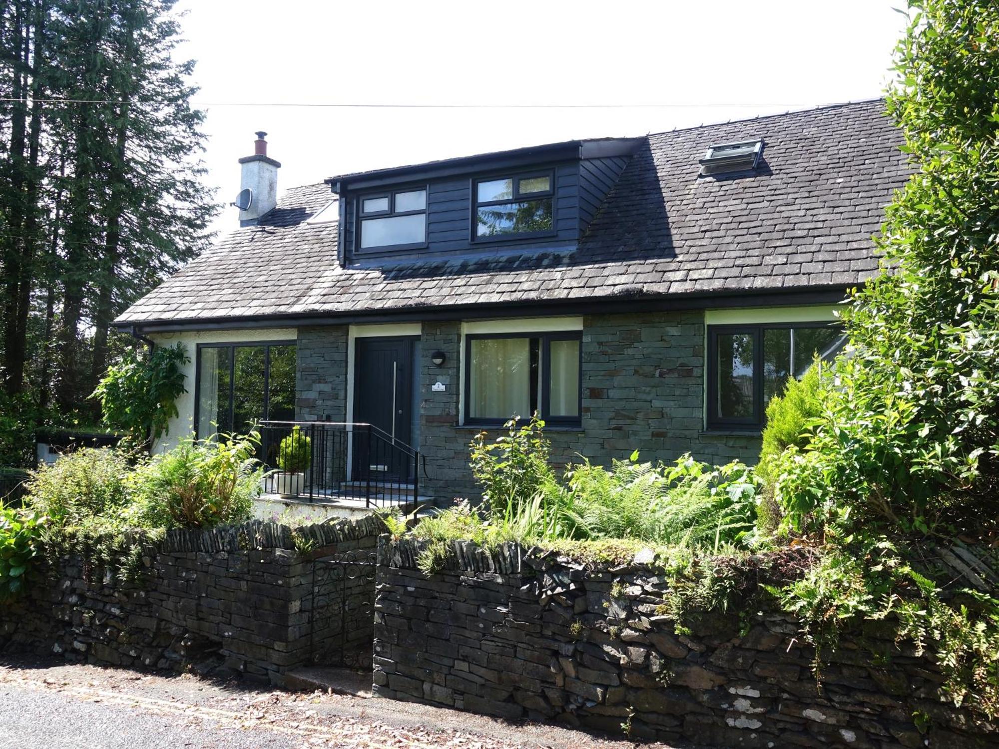 Wysteria Cottage วินเดอร์เมียร์ ภายนอก รูปภาพ